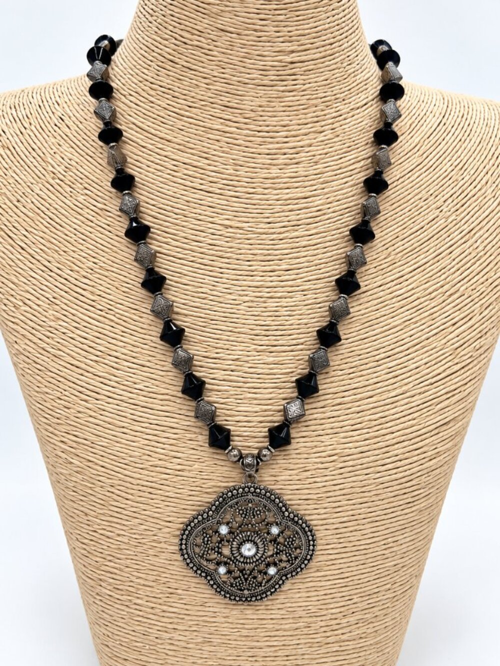 Black Beaded Antique Silver Tone Filigree Pendant Necklace
